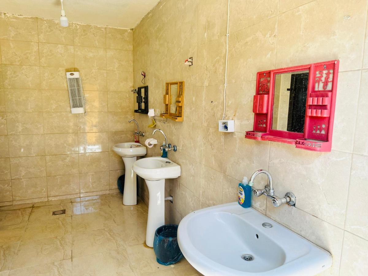 Wadi Al-Wala View Camp Hotel Мадаба Екстериор снимка