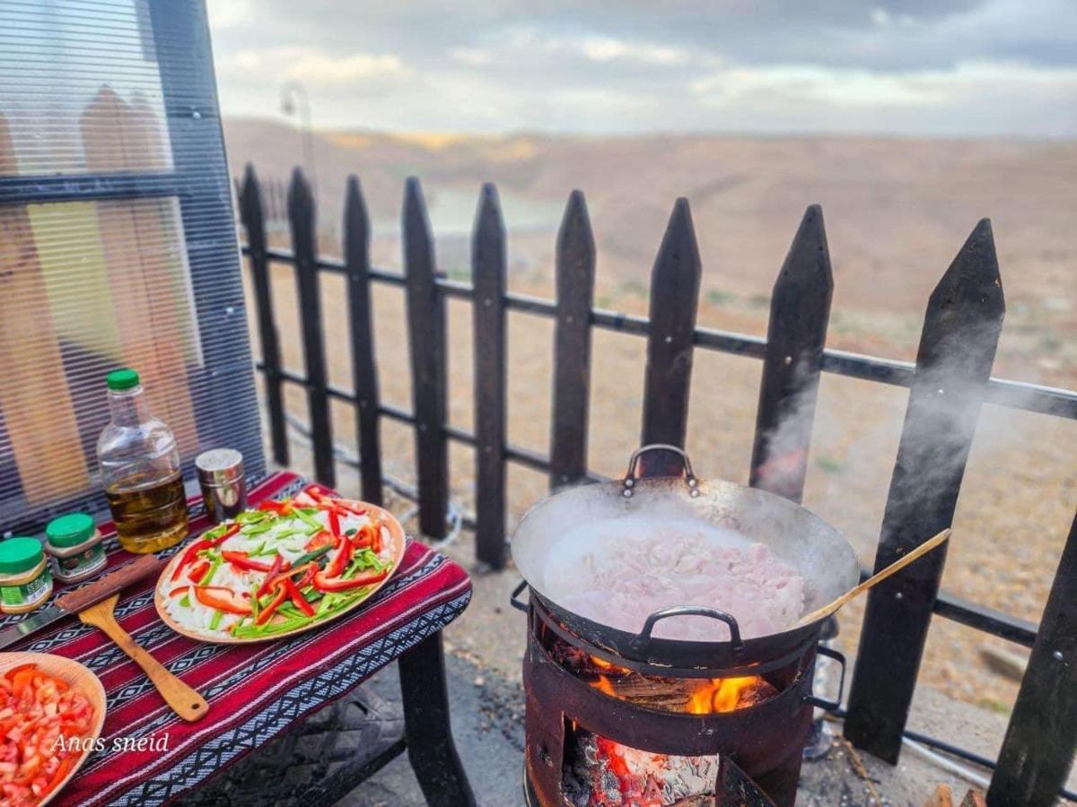 Wadi Al-Wala View Camp Hotel Мадаба Екстериор снимка