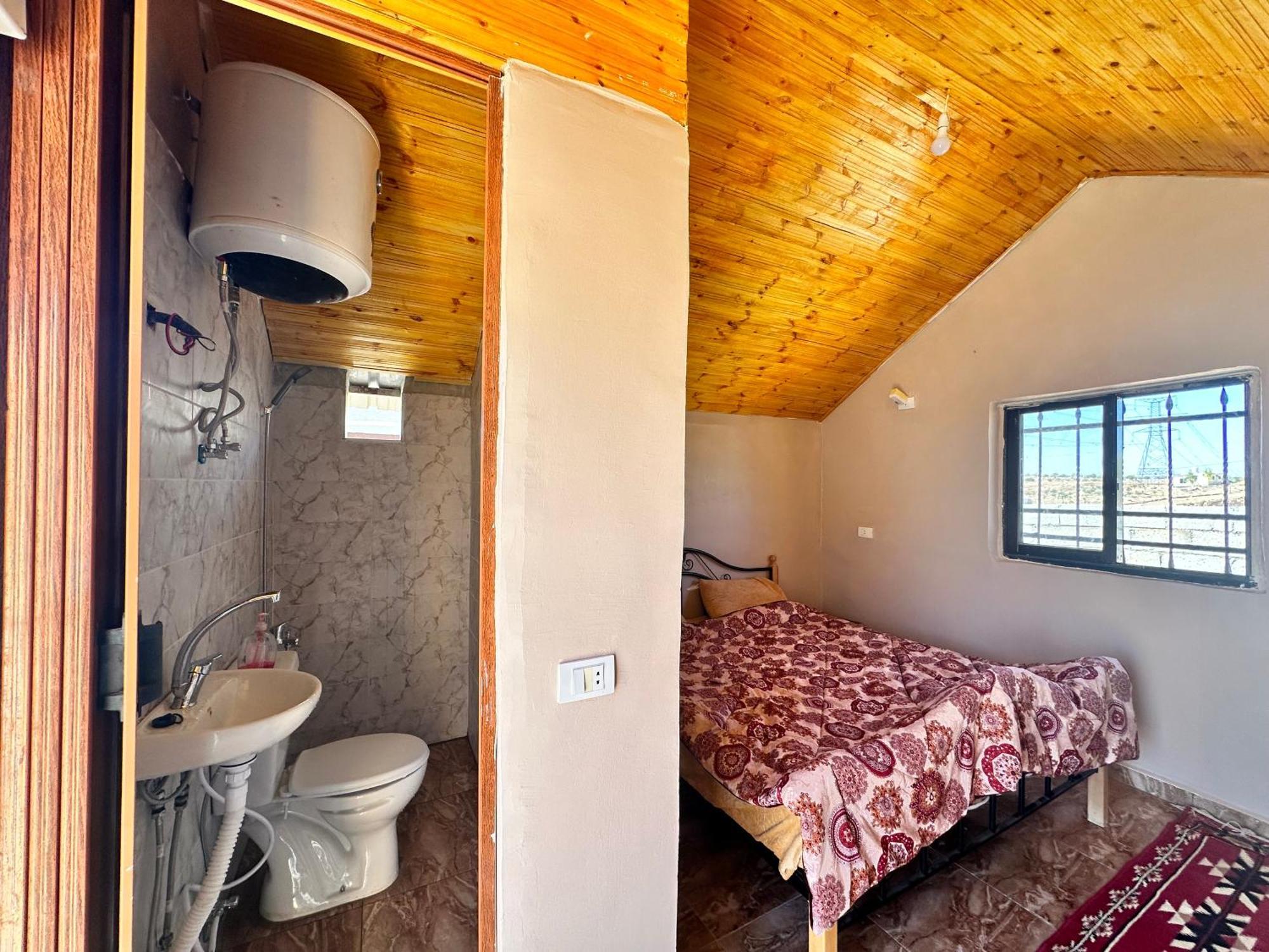 Wadi Al-Wala View Camp Hotel Мадаба Екстериор снимка