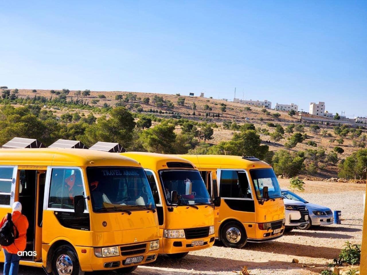 Wadi Al-Wala View Camp Hotel Мадаба Екстериор снимка
